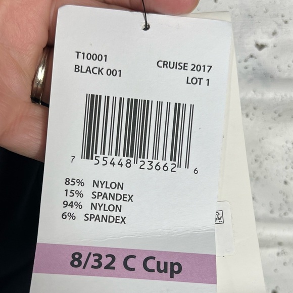 COCO REEF CONTOURS Shaping One Piece Swimwear Black 8/32 C - Picture 7 of 9